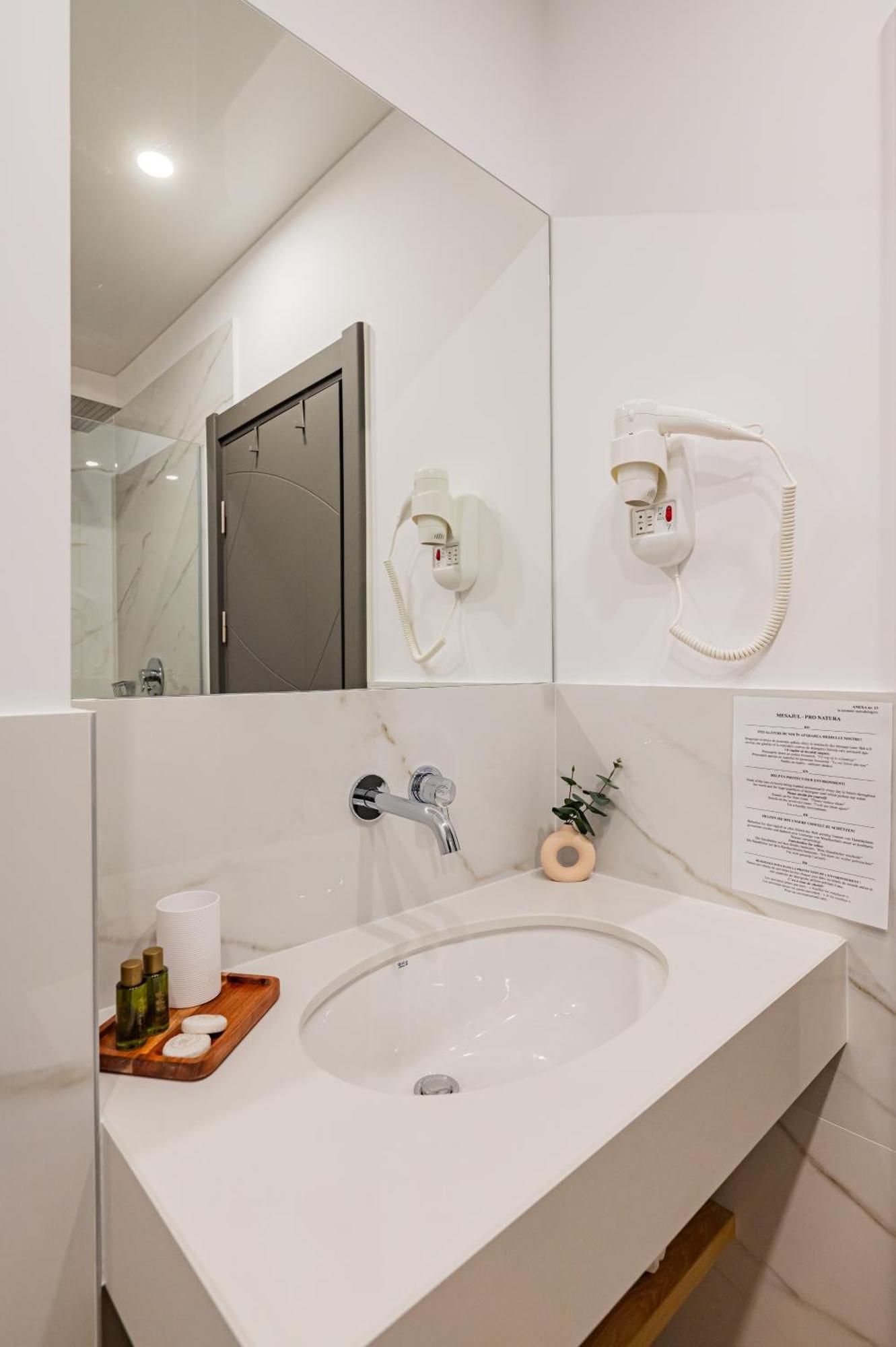 Q Villa 사셀레 외부 사진